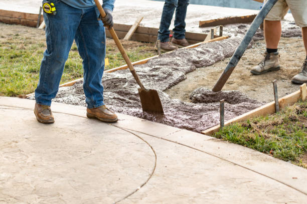 Best Concrete Walkway Installation  in Buena Park, CA